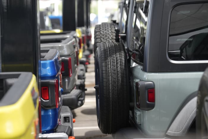 More than 1 million Jeep Wranglers and Gladiators 