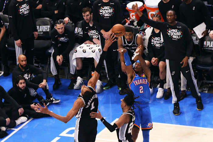 Spurs win 122-115 in double overtime during Game 1 against Thunder, take lead in Western Conference finals