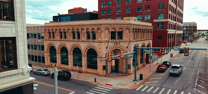 New Luxury Dining and Nightlife Venue Opens in Detroit’s Financial District Today