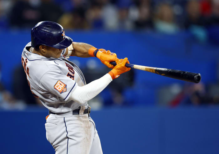 Yordan Alvarez's first major league homer sinks Orioles in 4-0