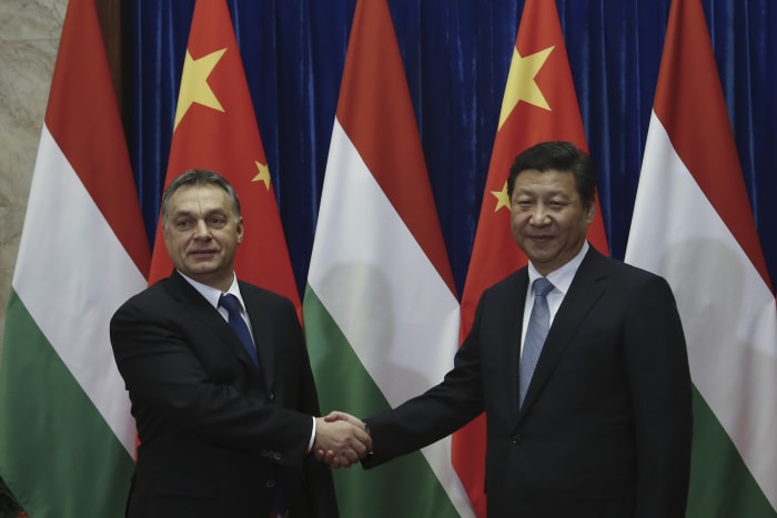 China’s Xi calls on world powers to help Russia and Ukraine resume direct dialogue
