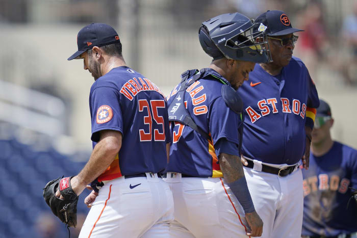 Astros' Jose Altuve feels 'really good', despite spring results