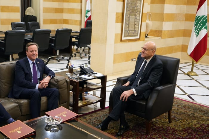 Top UK diplomat says Britain could recognize a Palestinian state before a peace deal with Israel