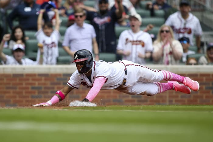 LEADING OFF: Schwindel sparks Cubs, Buehler again faces SF