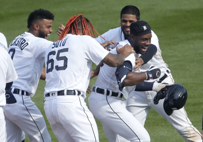 AMAZING STORY CONTINUES! Rookie Akil Baddoo hits walk-off, incredible week  goes on 