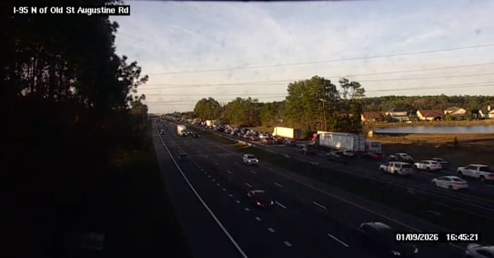 Traffic Alert: Crash on I-95 North of Old St. Augustine Road blocks 2 right lanes