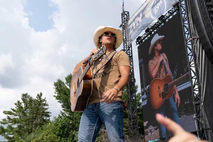 Randall King out as opening day headliner for Galveston County Fair & Rodeo