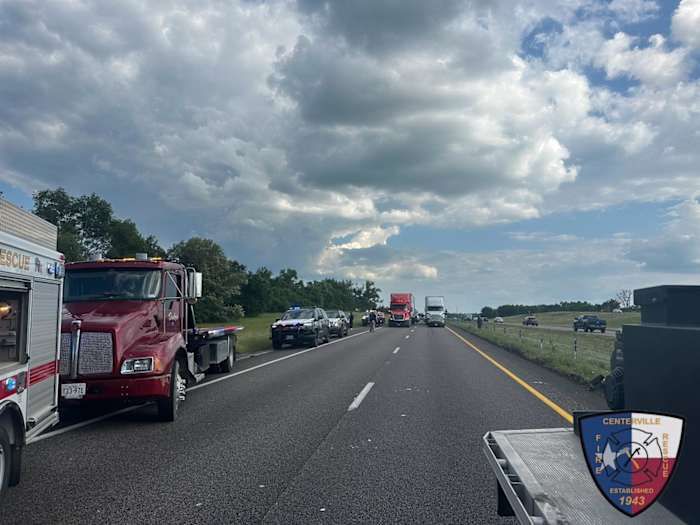 Varios miembros de la familia Houston murieron en el condado de Leon, I-45 en un accidente de fin de semana Varios miembros de la familia Houston murieron en el condado de Leon, I-45 en un accidente de fin de semana