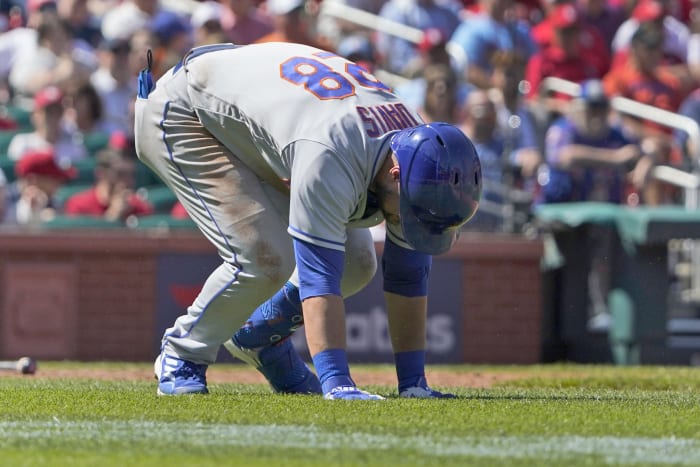 Guerrero powers Jays' return to Buffalo; beat Marlins 5-1 Photos