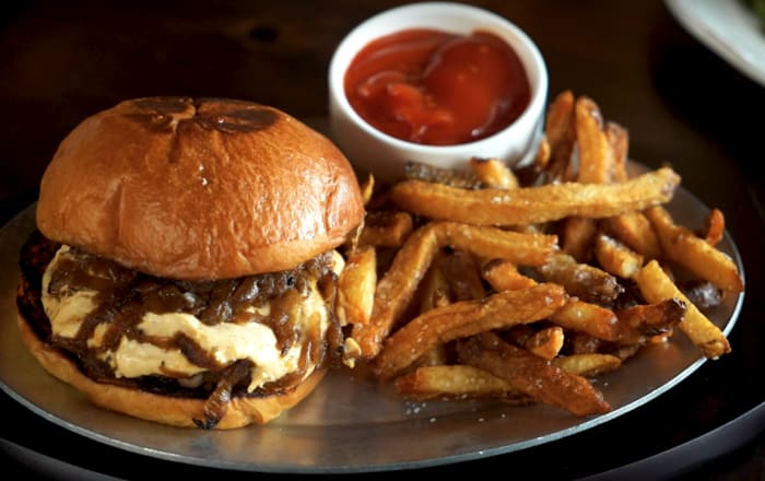 🍔Where to find the best burgers in Central Florida, according to Insiders