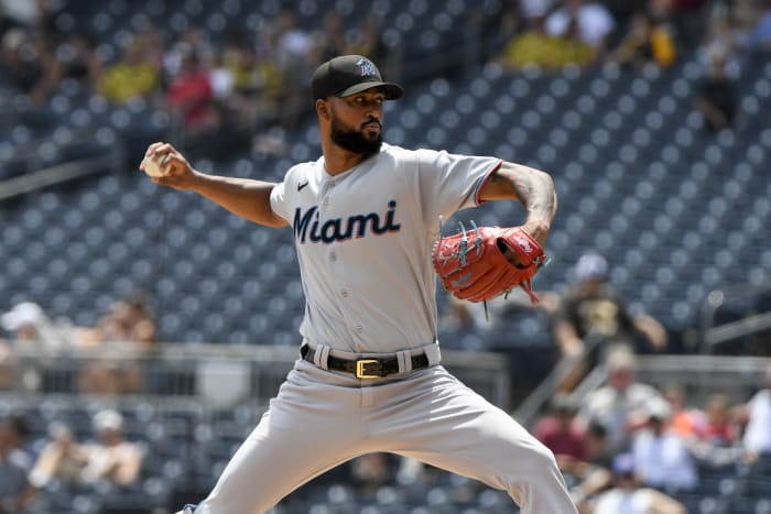 Nick Markakis successfully takes live batting practice