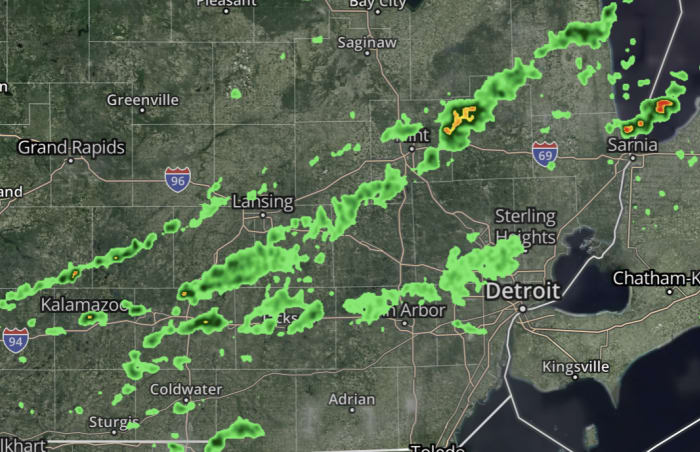 Scattered showers Sunday night, with milder weather next week in Metro Detroit