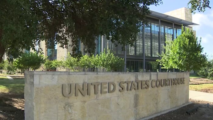 <a href="https://www.ksat.com/news/local/2026/08/19/2-lubbock-men-with-connection-to-ex-san-antonio-financial-advisor-convicted-in-ponzi-scheme/" target="_blank">2 Lubbock men with connection to ex-San Antonio financial advisor convicted in Ponzi scheme</a>
