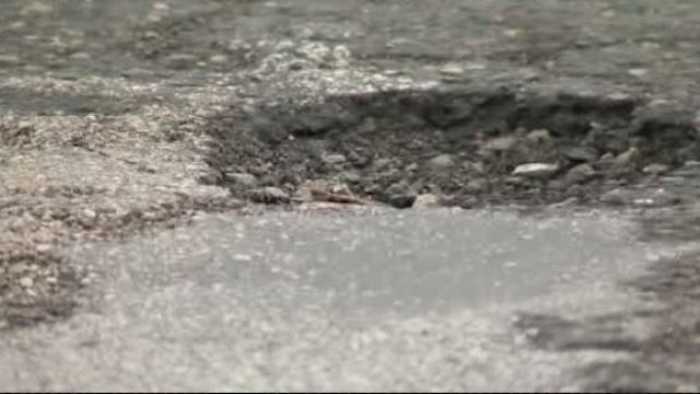 Morning 4: What Michigan drivers need to do in the first 5 minutes after hitting a pothole -- and more news
