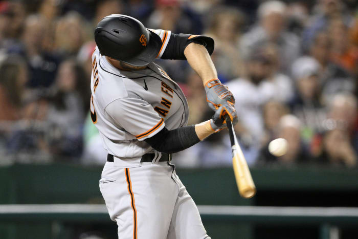 Giants spoil Bumgarner's return to SF, beat Diamondbacks 4-3