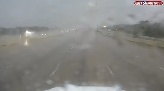 LIVE STORM TRACKER: Heavy thunderstorms, disruptive rain moving into Houston-area