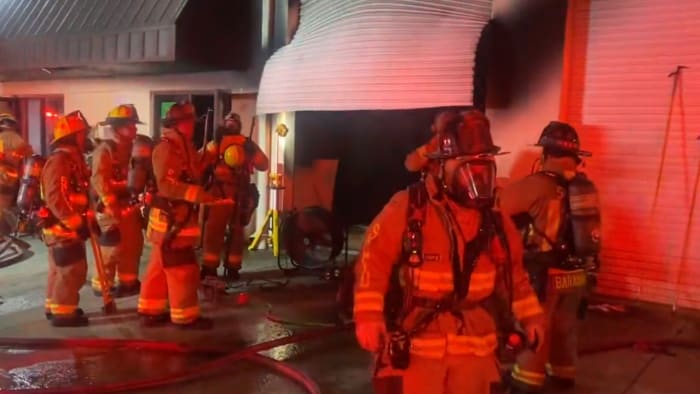 Firefighters battle warehouse fire in Winter Springs