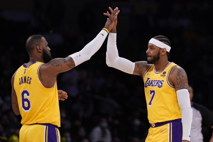 LeBron scores 25 as Lakers end three-game skid, beat Jazz 101-95