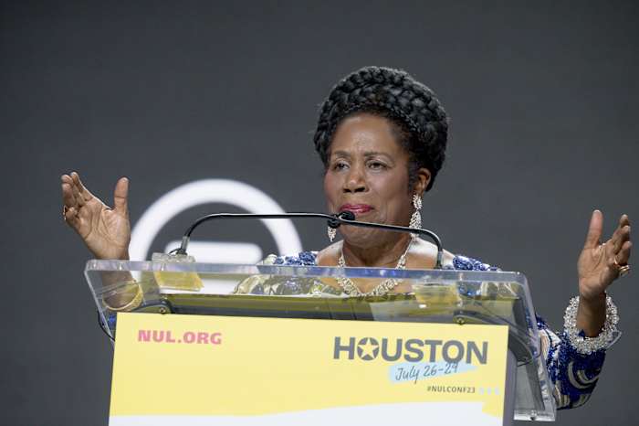 Sheila Jackson Lee faces short deadline to decide her political future after losing Houstons mayoral election KPRC Click2Houston Sheila Jackson Lee faces short deadline to decide her political future after losing Houstons mayoral election KPRC Click2Houston