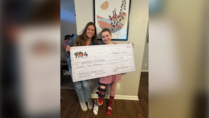 Jacksonville nurse raises $30K for girl with cancer through fishing tournament