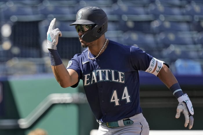 Mariners prospect Julio Rodriguez pays tribute to Dominican