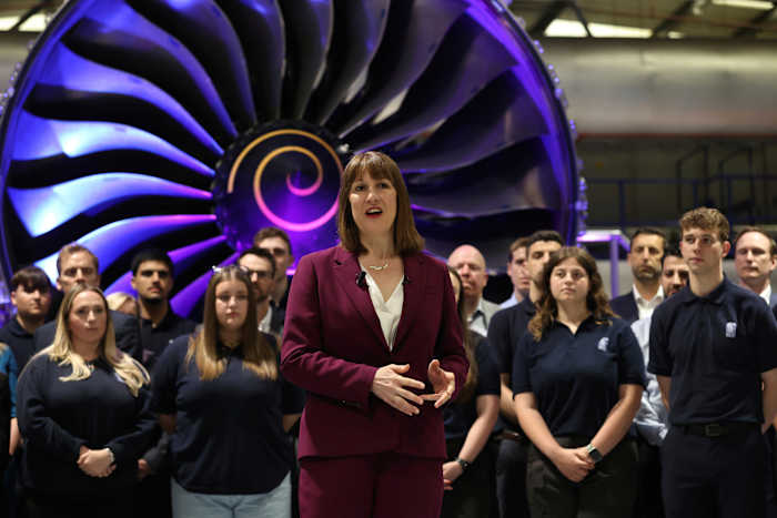 UK becomes fastest-growing G7 economy after strong first quarter