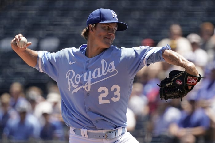 Zack Greinke pitches Royals to 5-2 win over Yankees in what could be his  career finale