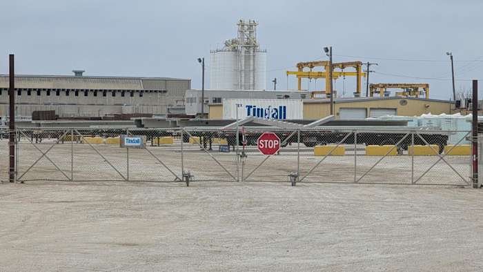 <a href="https://www.ksat.com/news/local/2026/03/06/employee-dies-on-site-at-southwest-side-concrete-manufacturing-facility-safd-says/" target="_blank">Employee dies on-site at Southwest Side concrete manufacturing facility, SAFD says</a>