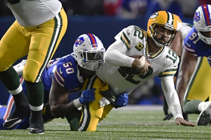 Jones' big day helps Packers beat Lions 42-21 in home opener