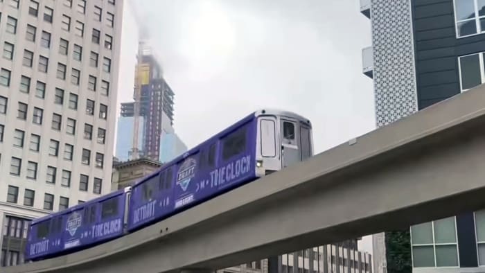 Detroit People Mover returns to service after nearly 2 months of repairs