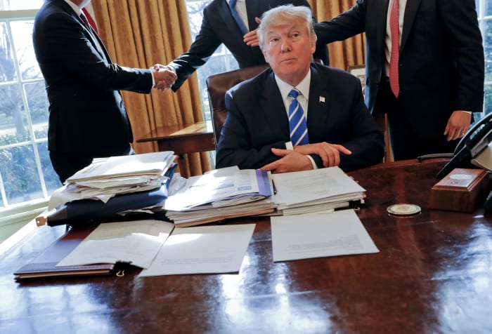 Live updates | Trump Classified Documents Indictment