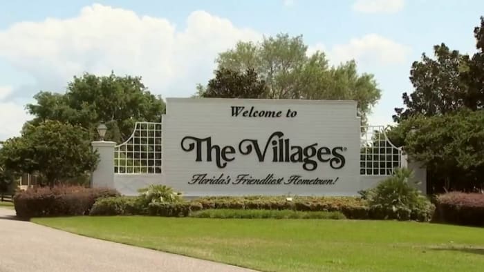 The Villages homeowner rescued after running into burning house, firefighters say