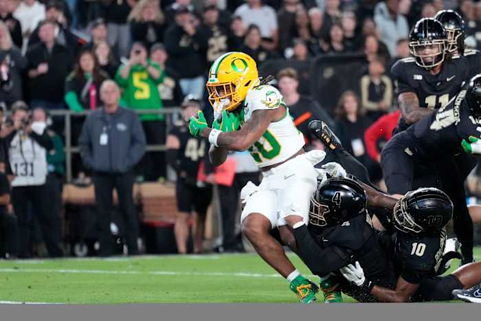 Oregon Achieves No. 1 Spot After Victory