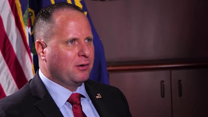 <a href="https://www.ksat.com/news/local/2025/10/31/fbi-san-antonios-special-agent-in-charge-fired-cnn-reports/" target="_blank">FBI San Antonio’s special agent in charge fired, CNN reports</a>