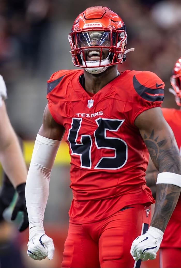 Sources: Texans re-signing linebacker E.J. Speed to two-year, $13 million max value deal