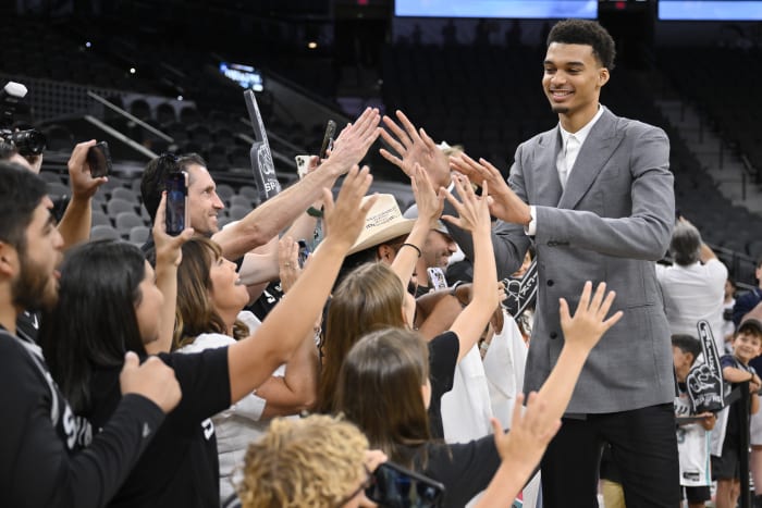 Zion Williamson: Pelicans' Teresa Weatherspoon helped mental health