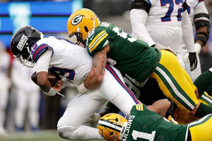 Image linked from the original feed: Packers' Micah Parsons unsure when he'll return from torn ACL in his left knee