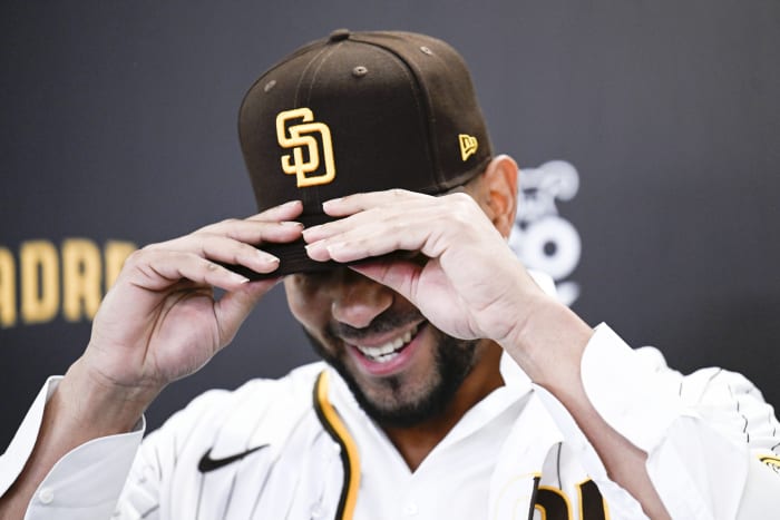 Coming home: Padres' Musgrove wears No. 44 to honor Peavy