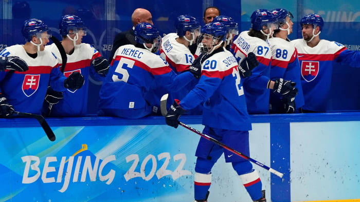 Juraj Slavkovski vedie Slovensko k prvej olympijskej medaile v hokeji