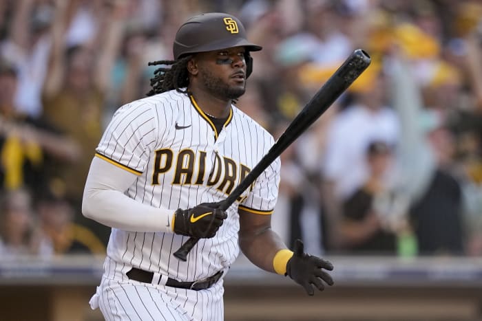 Josh Bell Traded to Nationals; Pirates Acquire Pitchers Eddy Yean