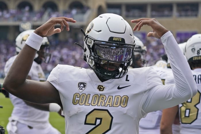 Colorado receiver shows off Wild Thing haircut before Buffaloes