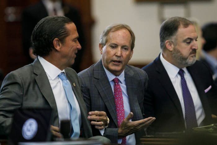 Senator Ted Cruz, Lieutenant Governor Ken Paxton ride in Astros World  Series parade