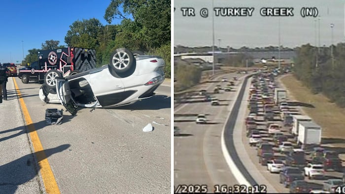 Rollover crash cleared after causing significant backup on Hardy Toll Road near FM 1960