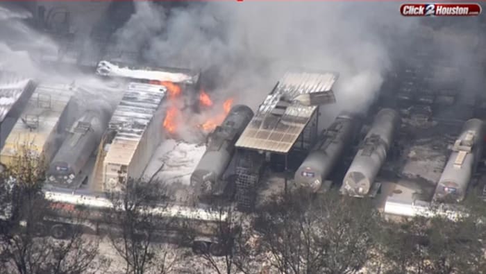 Large fire sends smoke plumes towering over Shepherd chemical plant, prompts shelter-in-place order - Vimarsana News