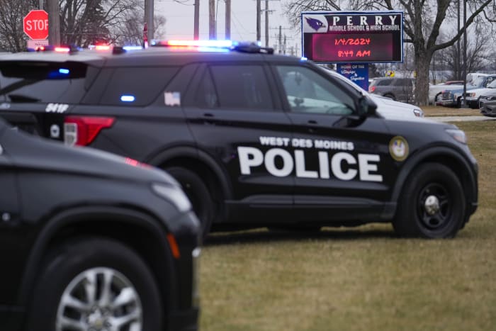 Police say multiple people have been shot at a high school in Perry, Iowa; suspect is dead - Vimarsana News
