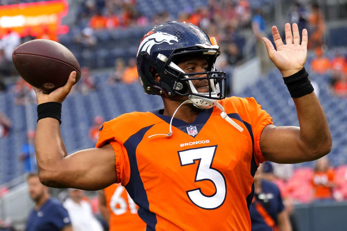 Broncos, Wilson edge Niners, Garoppolo 11-10 in prime time