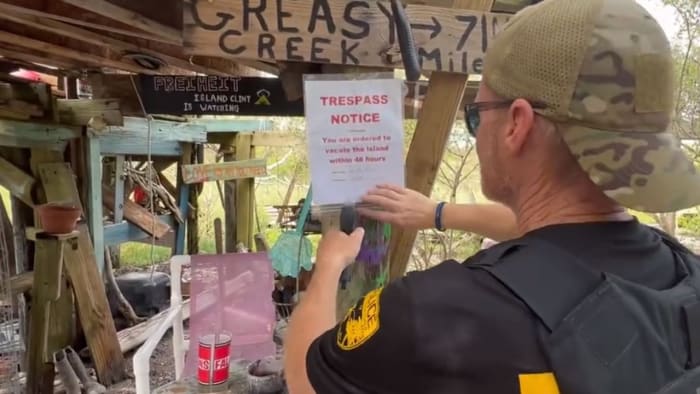 Volusia deputies issue trespass notices on islands near Dunlawton Bridge