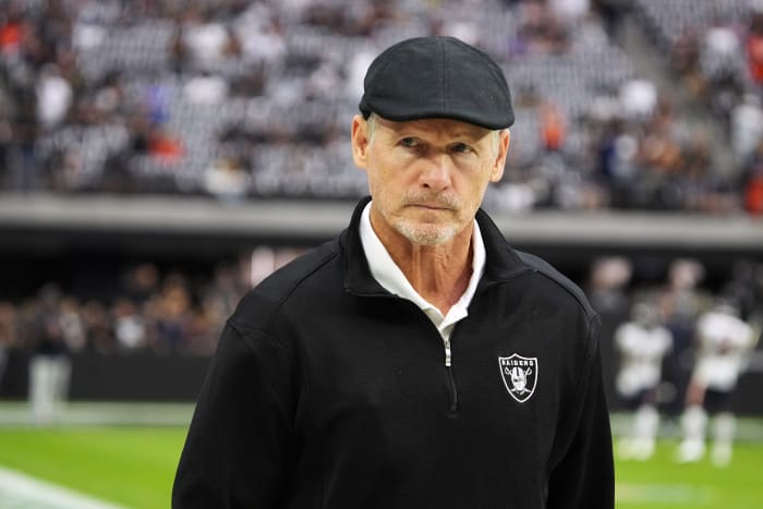 Raiders to go Patriot Way with new GM, possibly coach