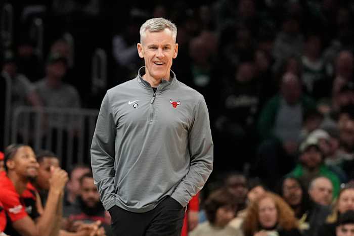 ksat.com - Nate Kotisso - Naismith Basketball Hall of Fame coach Billy Donovan reportedly set to join Spurs coaching staff