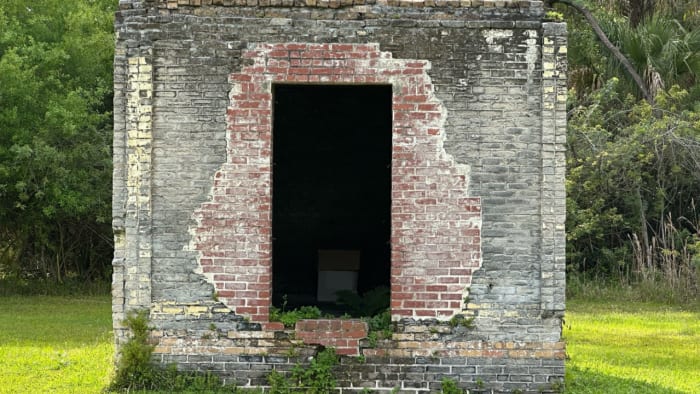 An abandoned bank vault sits in the woods in Seminole County. Why is it there?